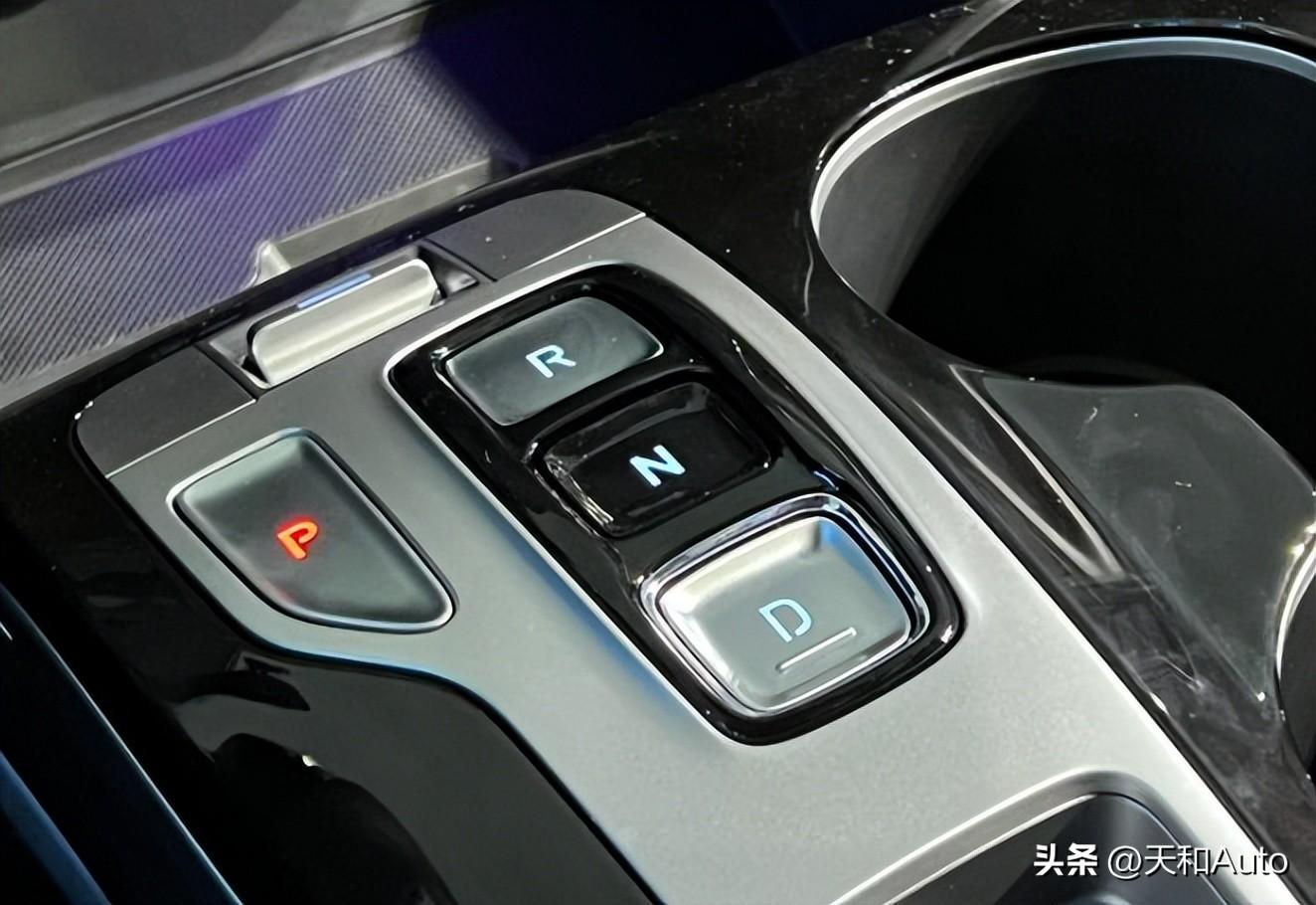 火线精英辅助最新版，游戏利器助你成为战场精英霸主